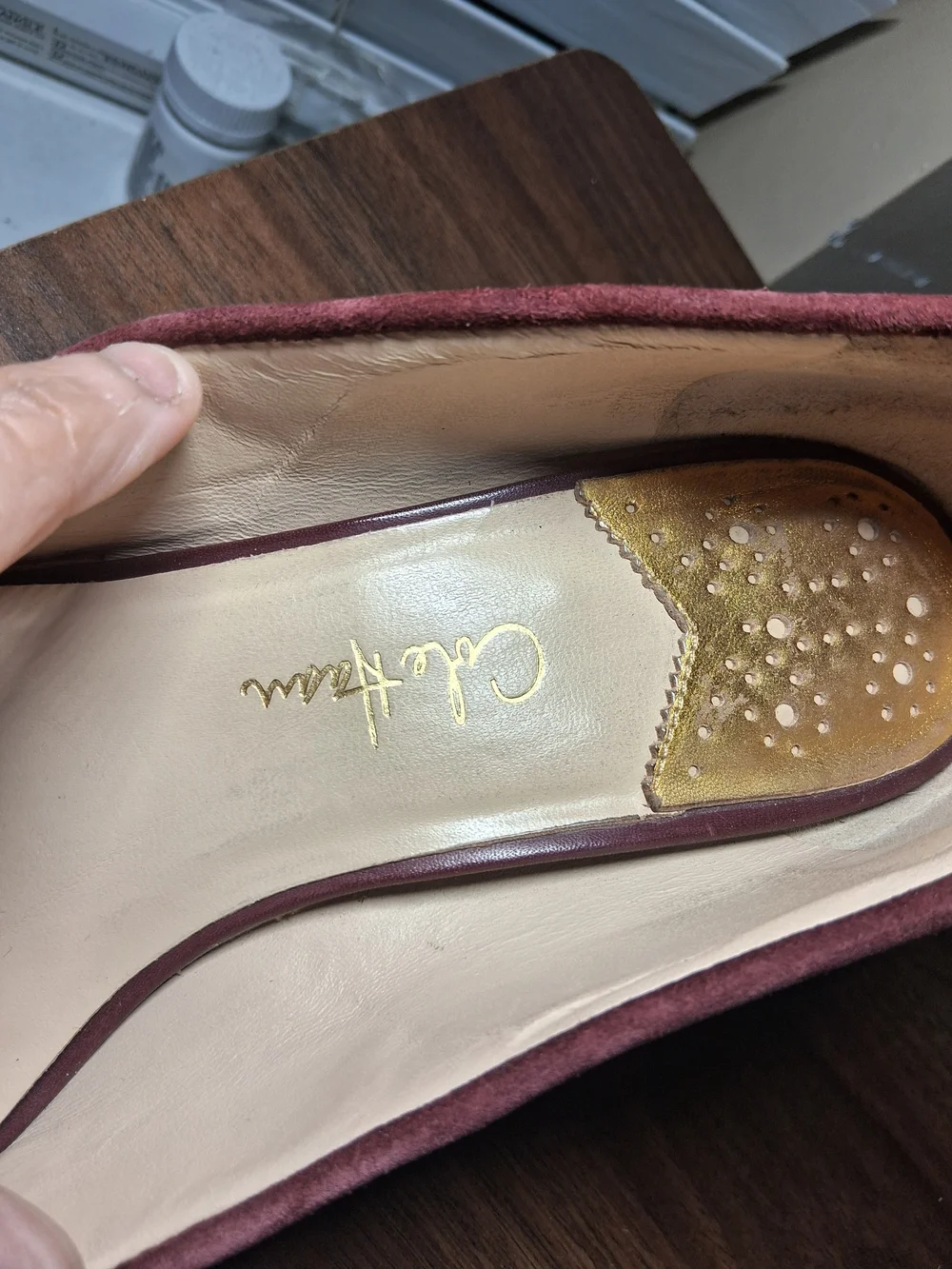Burgundy Suede Tassel Wedge Loafers - Nike Air Comfort - Women’s Size 9.5 B